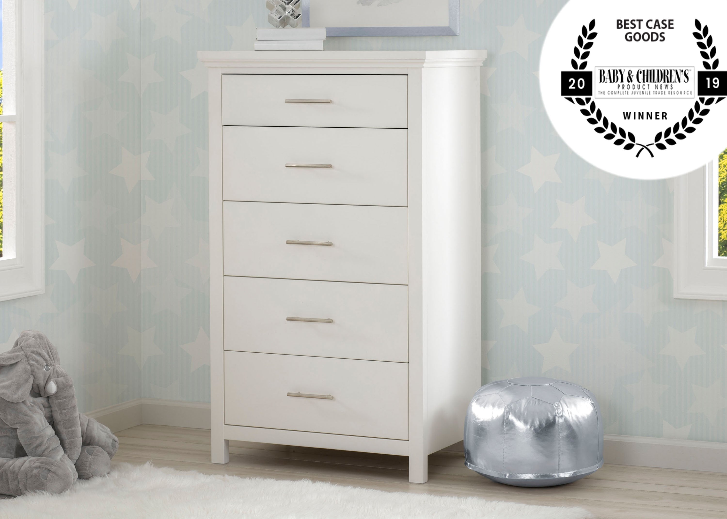 Avery 5 Drawer Chest