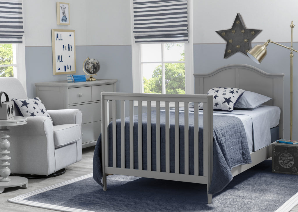 Parker Mini Convertible Baby Crib with Mattress and 2 Sheets