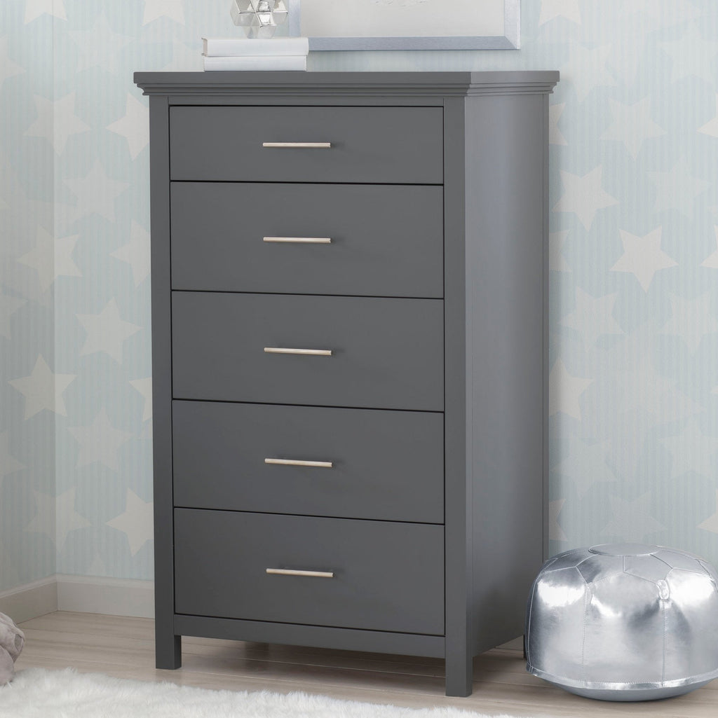 Avery 5 Drawer Chest